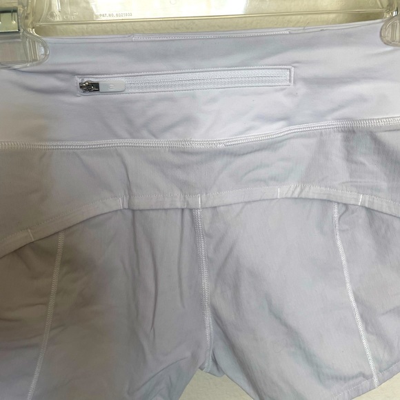 White lululemon running shorts size 4 - Picture 4 of 5